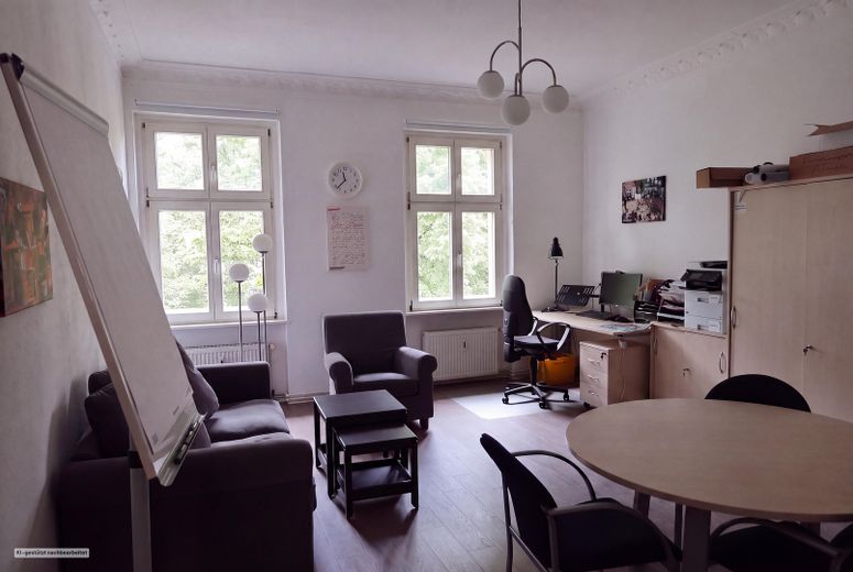Complesso storico residenziale e commerciale con guest house a Berlin-Mitte – Sophienstraße – Vorderhaus OG2 Wohnung