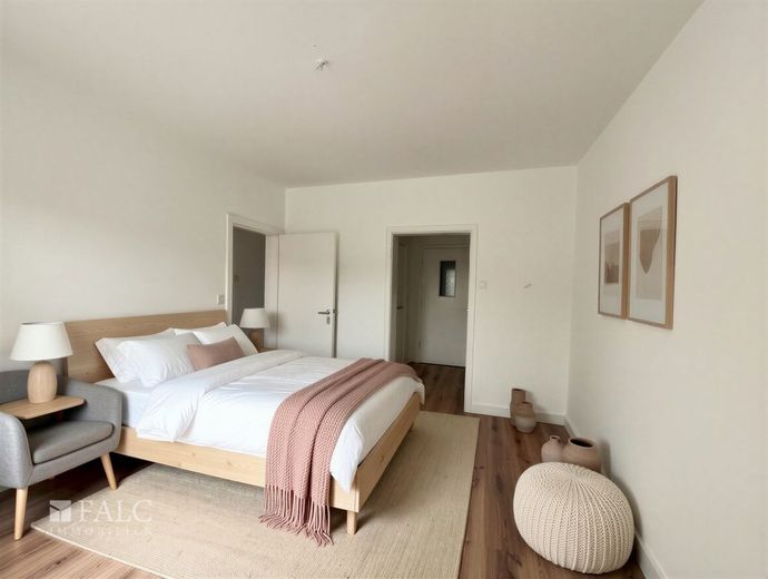 Gepflegte 4-Zimmer-Wohnung mit Balkon und Masterbad in Rüttenscheid – Schlafzimmer