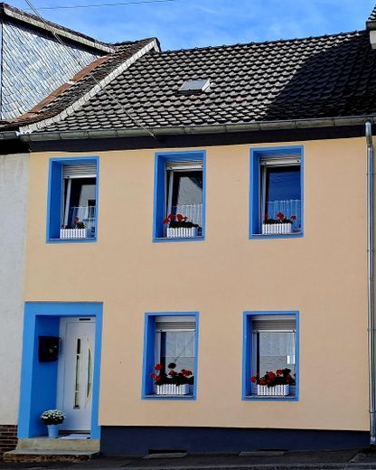 Außenansicht StraßenSeite_2