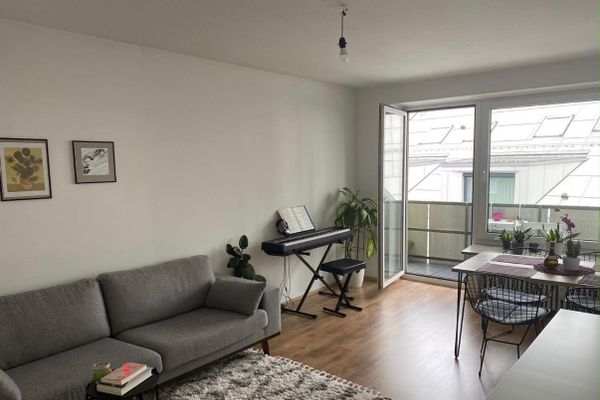 Perfekte 2-er WG-Wohnung in Neuhausen, mit Balkon, nähe Stiglmairplatz!