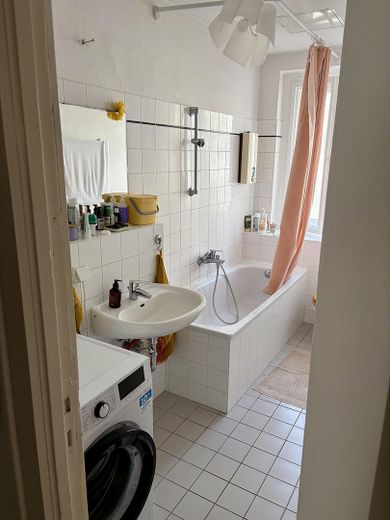BOŞ! City-West'te büyüleyici 2,5 odalı daire - Sahibinden satış – Badezimmer