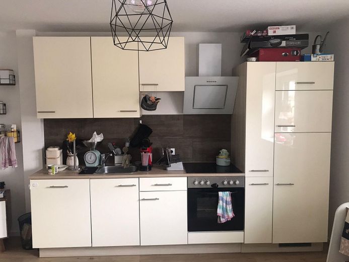 Küchenzeile inklusiv