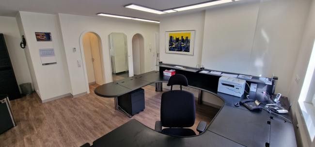 Repräsentative Büro- oder Praxiseinheit im Oeder Weg – Frankfurt-Nordend – Foto 1