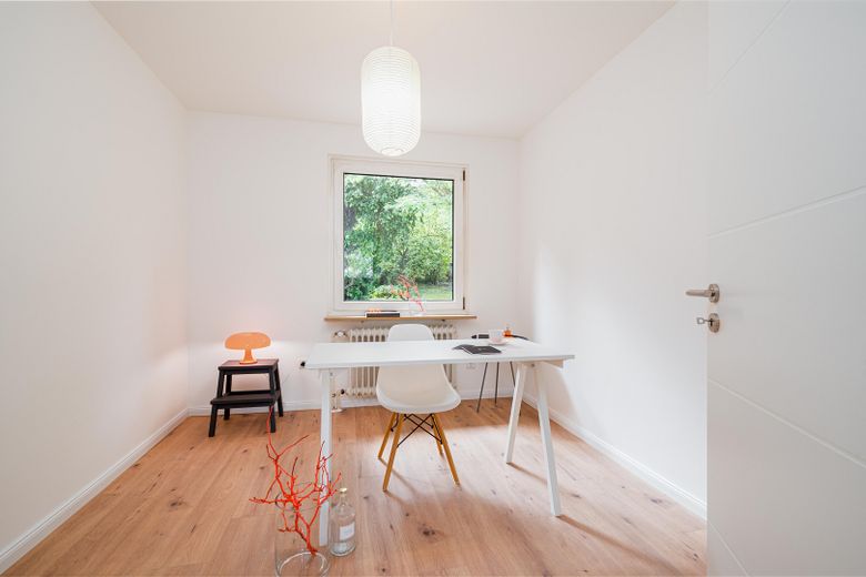 Großzügiges Familienhaus in Traumlage – Einliegerwohnung unterstützt die Finanzierung – Kinderzimmer 02 / Arbeit_EG