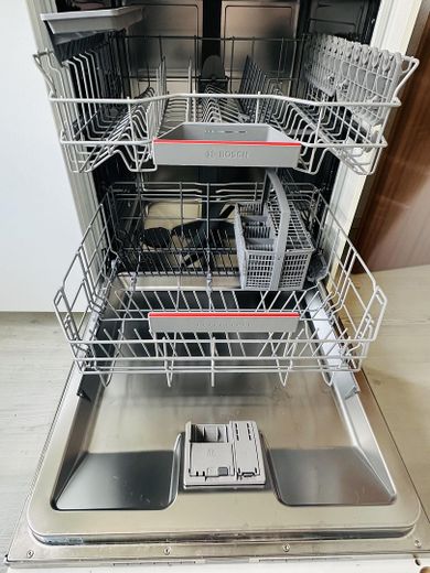 *Aufzug*EBK*Balkon*moderne Heizung* – Foto 6