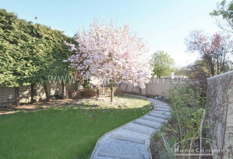 Friedrichsdorf (8070868) Komplett möbliert, ausgestattetes 7 Zimmer Haus – 0c261e5105efae3750da746fe900750d09771e85.jpg