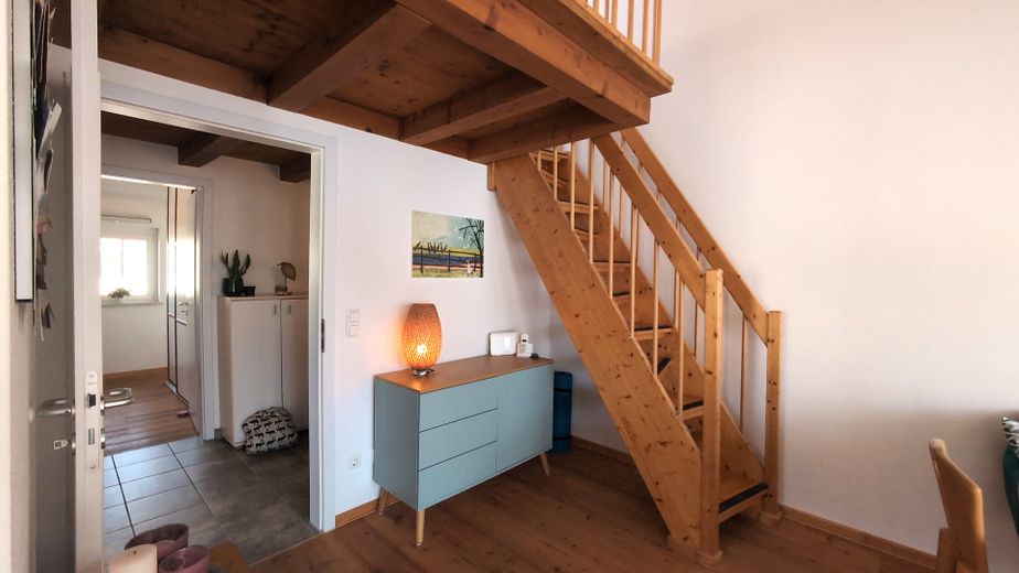 Treppe zur Galerie