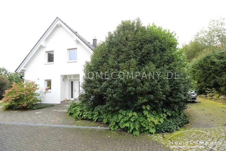 24990 HomeCompany Dresden सुसज्जित/Furnished ड्रेसडेन-ज़ाशेन्डोर्फ में बड़े भूखंड वाला एकल-परिवार घर अधिकतम 8 व्यक्ति – 60867722b98db902cd5f8fa36e3551ce0ca42167.jpg