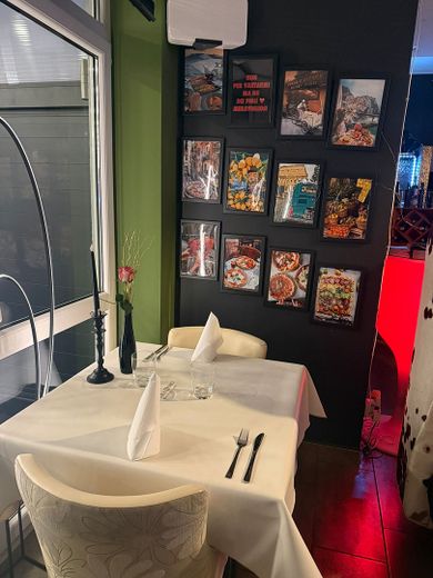 Stylowa restauracja / lokal dla wyrafinowanej gastronomii śródziemnomorskiej w Darmstadt-Griesheim – Foto 21