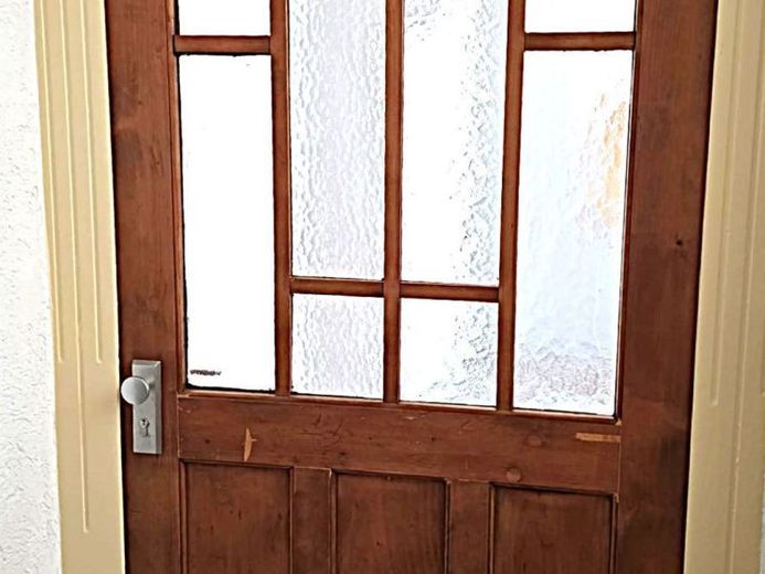 Neu! Modernisierte 3-Zi.-Altbauwohnung, Erstbezug, EBK, 1.OG, ruhige Lage, Innenstadtnähe – Foto 1