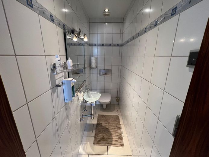 Praktisches Gäste-WC