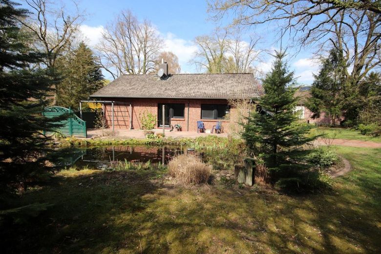 Ein Zuhause zum Ankommen - Bungalow mit idyllischem Naturgarten – Bild 2