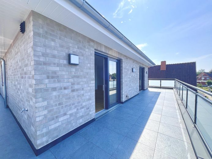 Erstbezug Neubau-Penthousewohnung – Dachterrasse