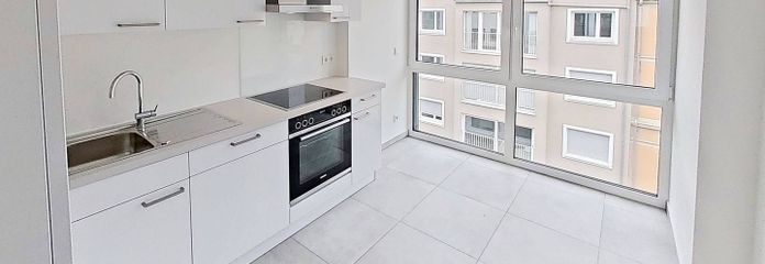 Moderno y espacioso piso de 3 habitaciones con BALCÓN y COCINA INTEGRADA en el oeste de Stuttgart – Ansicht I: Küche