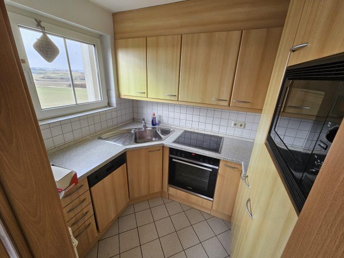 Attraktive 2-Zimmer-Wohnung mit Balkon & TG-Stellplatz in Bildechingen – Küche3