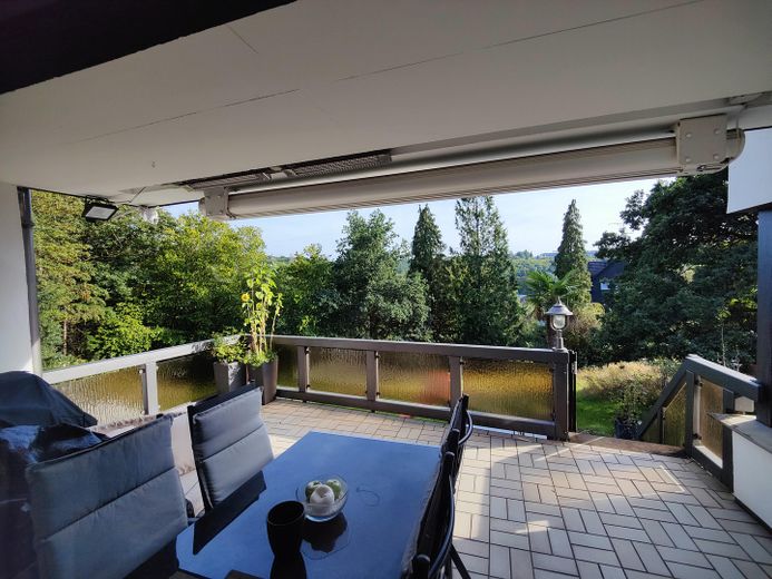 Dreifamilienhaus im Grünen mit großem Grundstück – Foto 36