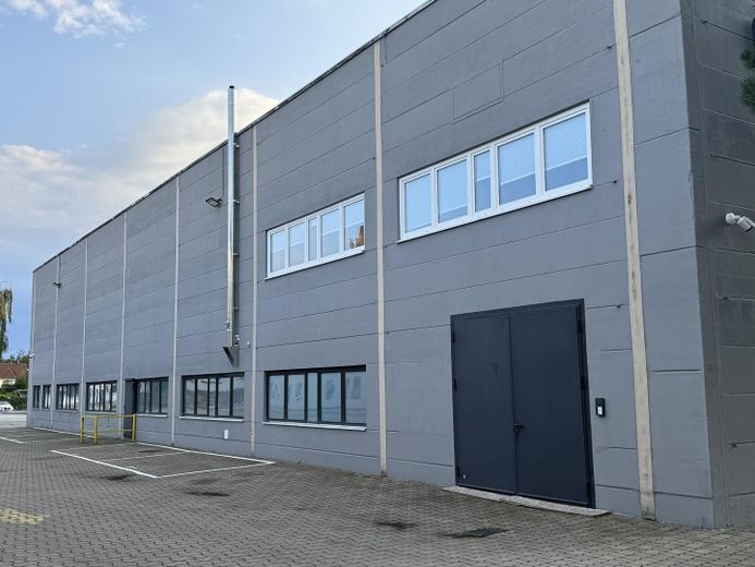 Spazi di magazzino, officina e produzione in affitto – Ansicht Seite