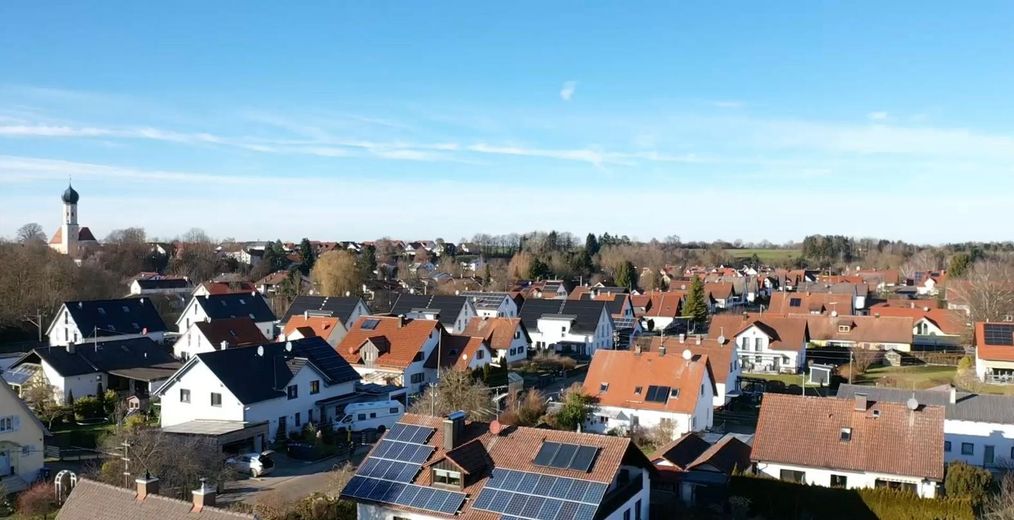 Schönes sonniges Baugrundstück in absolut ruhiger Lage – Blick nach Westen