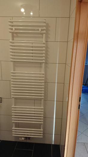3 Zimmerwohnung mit Einbauküche in Kerpen-Brüggen zu vermieten – Bad