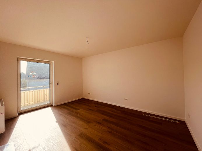 Arbeitszimmer / Balkonzimmer