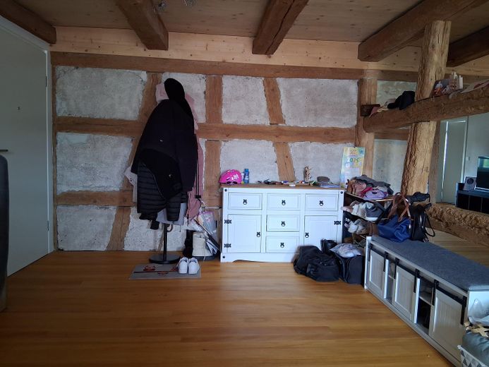Kernsanierte Fachwerkwohnung mit Aufzug – Wohnen an der historischen Stadtmauer in Bräunlingen – Foto 6
