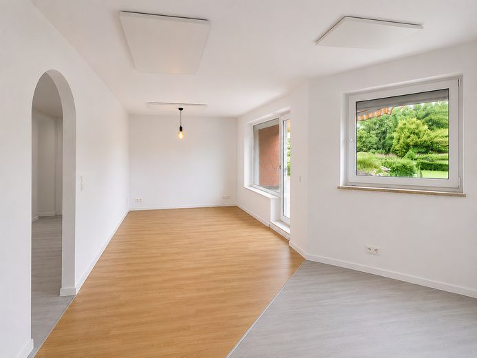 Appartamento ristrutturato di 4 stanze con ampio balcone e garage a Dorsten-Wulfen – Wohnen KI generiert
