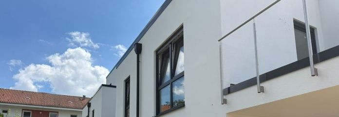 Geniş balkonu olan modern yeni yapım daire!