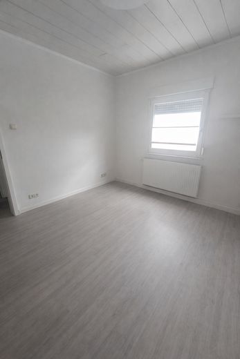 Apartamento de 4 habitaciones – tranquilo y céntrico en Rüsselsheim am Main – Photo 8