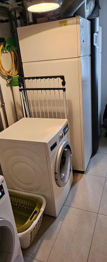 Luxus-Oase am Waldrand: Modernes A + Effizienzhaus mit Pool und Top Bahnanbindung! – Foto 17