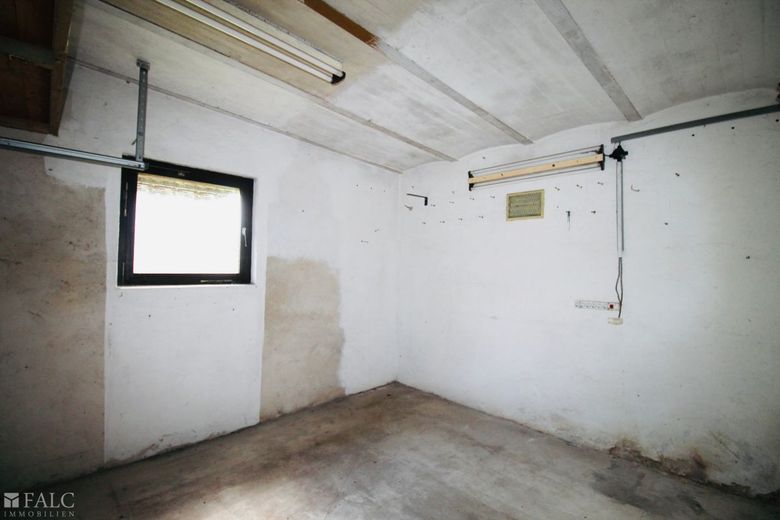 Garage III