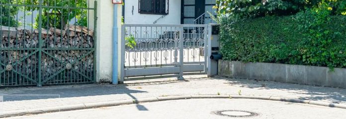 Attraktives Zweifamilienhaus in Top-Lage – Separate Eingänge, PV, Ausblick & Lebensqualität