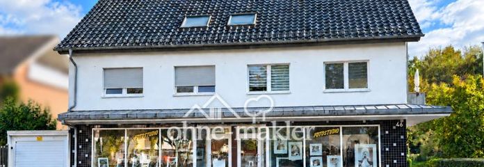 100 m² powierzchni użytkowej z szeroką witryną i ok. 5 miejscami parkingowymi – Schloß Neuhaus