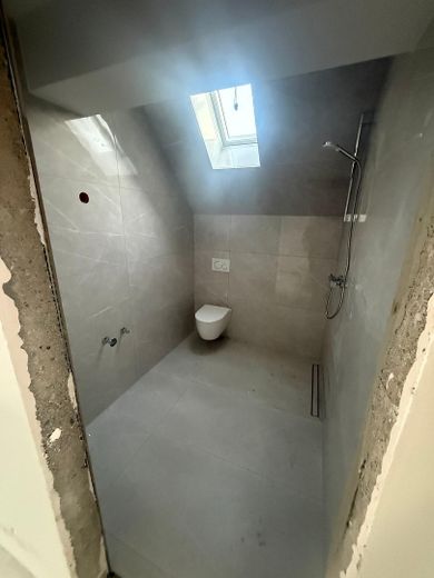 4-Zimmer Galerie: Badezimmer