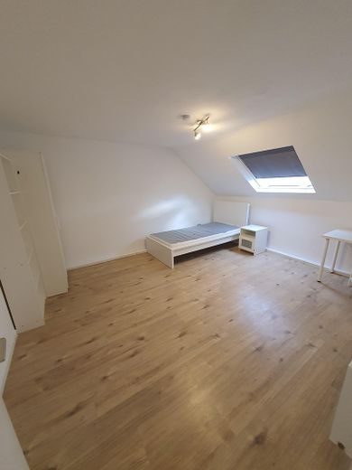 Altbaucharme mit Rendite und Ausbaupotential – Foto 9