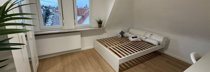 Möbliertes WG-Zimmer in Frauen-WG in Heilbronn-Neckargartach – Zimmer 1 mit 11,51qm
