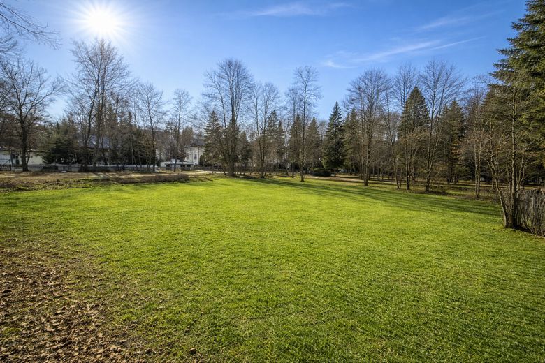Terreno soleggiato in posizione top a Grünwald *senza provvigione* – Photo 4
