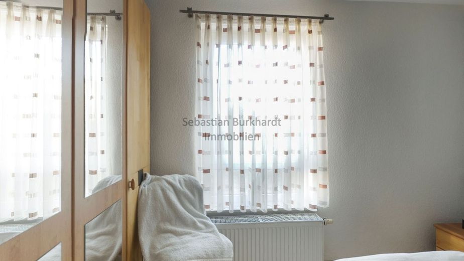 *** vermietete 3-Raum Wohnung mit Balkon und Stellplatz – Schlafzimmer_2