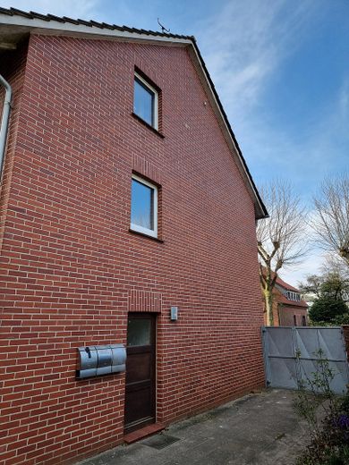 Eingang Donaustr. 1