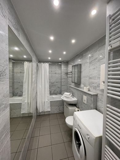 KAPITALANLAGE - 3,37% RENDITE | Schöne 2-Zimmer Wohnung (2 Balkone) - Altstadt nähe Carlsplatz – Foto 10