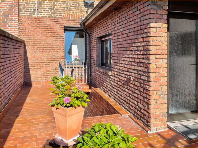Gemütliches Reihenmittelhaus in Herzogenrath-Kohlscheid – Terrasse