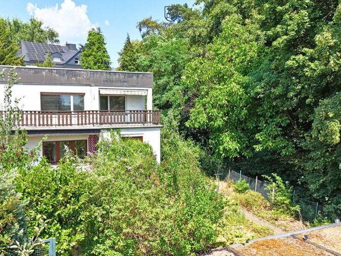 1-2-gezinswoning op toplocatie in Bellevue. Doodlopende straat aan de bosrand – Foto 1