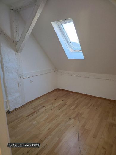 5 Zimmer Wohnung mit Garten 30er Zone – Foto 17
