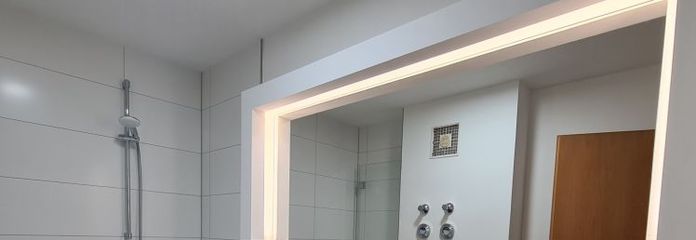 2 appartamenti singoli in 1 condominio residenziale, con cucina componibile, garage sotterraneo, in parte ristrutturati di recente, Lipsia OVEST per investitori