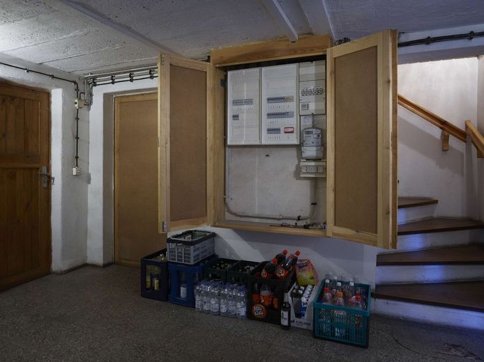 Haus mit 5 Zimmern, Wintergarten und vieles mehr – Keller ELT TOP