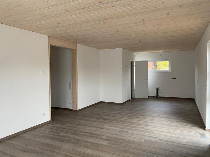 Apartamento de 3 habitaciones con cochera – Foto 6
