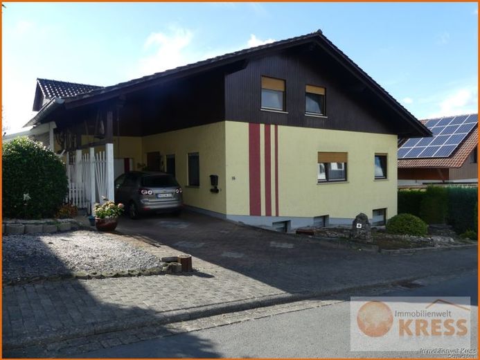 Well-maintained residential building, 3 residential units, conservatory, garage, beautifully landscaped garden, SLÜ-Niederzell – Photo 1