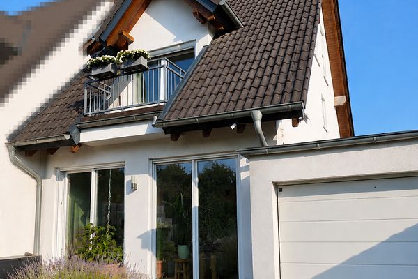 Maison jumelée économe en énergie à Herdecke avec grand jardin et vue imprenable sur la verdure