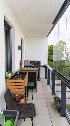 4-Zimmer-Wohnung mit XXL Loggia in Bestlage von Friedrichsdorf BJ 2023 – Balkon/Loggia