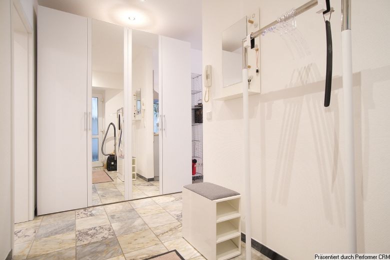 Charming, homely apartment with its own entrance and garden terrace, near the MedienHafen – e92a2bdfd8fa0bf5649c9503f21772c38dbb5332.jpg
