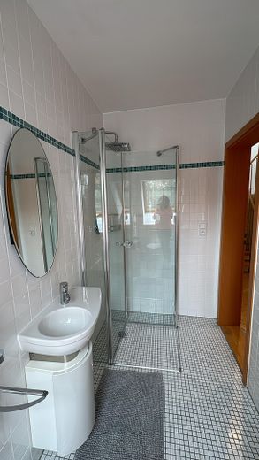 Wunderschönes Haus mit Pool und Sauna (teilmöbeliert) – Foto 21